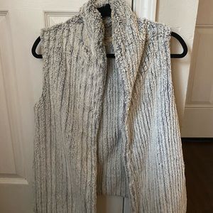 Women’s faux fur vest
